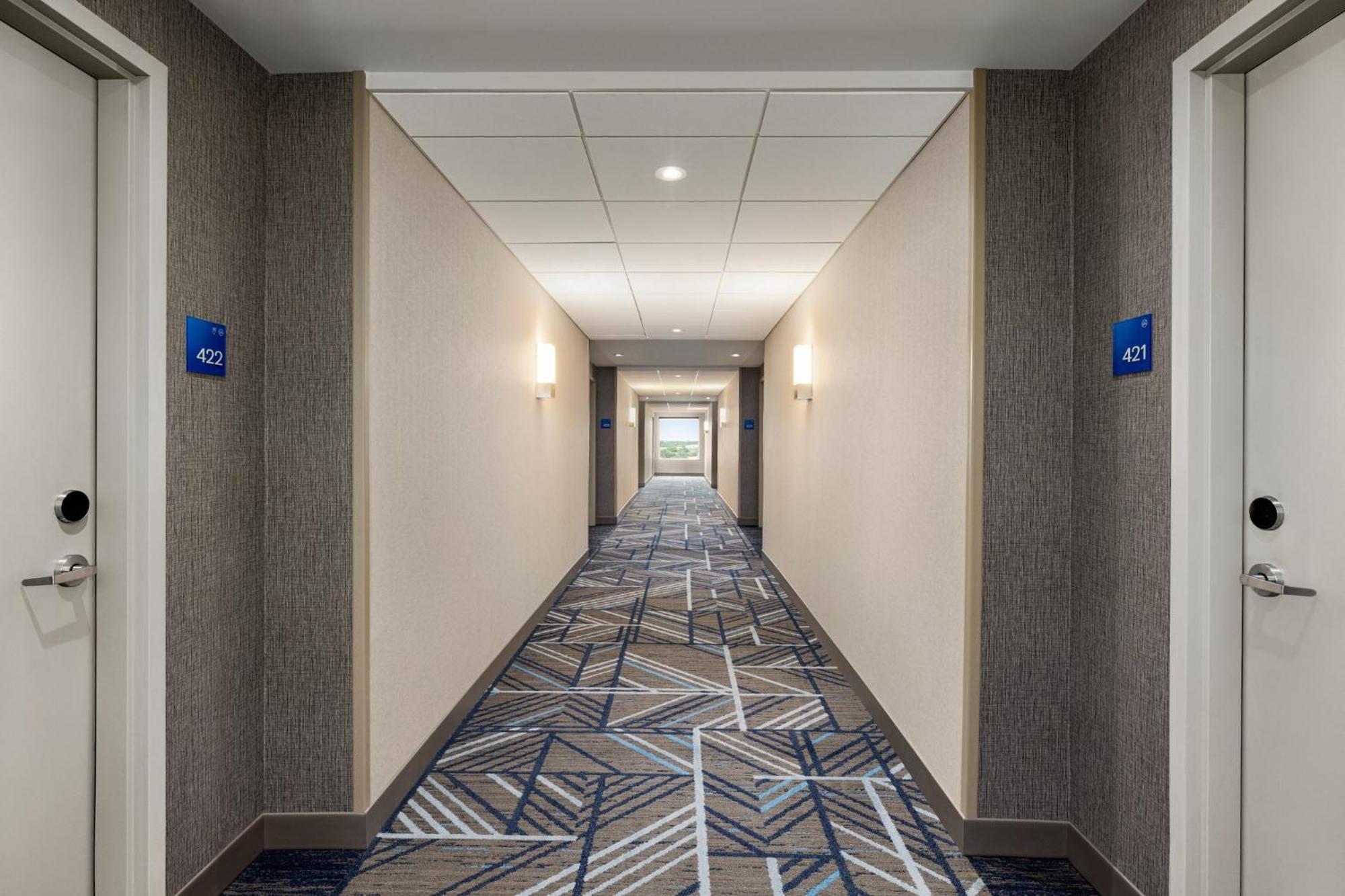 Holiday Inn Express - Strathroy By Ihg Exterior foto
