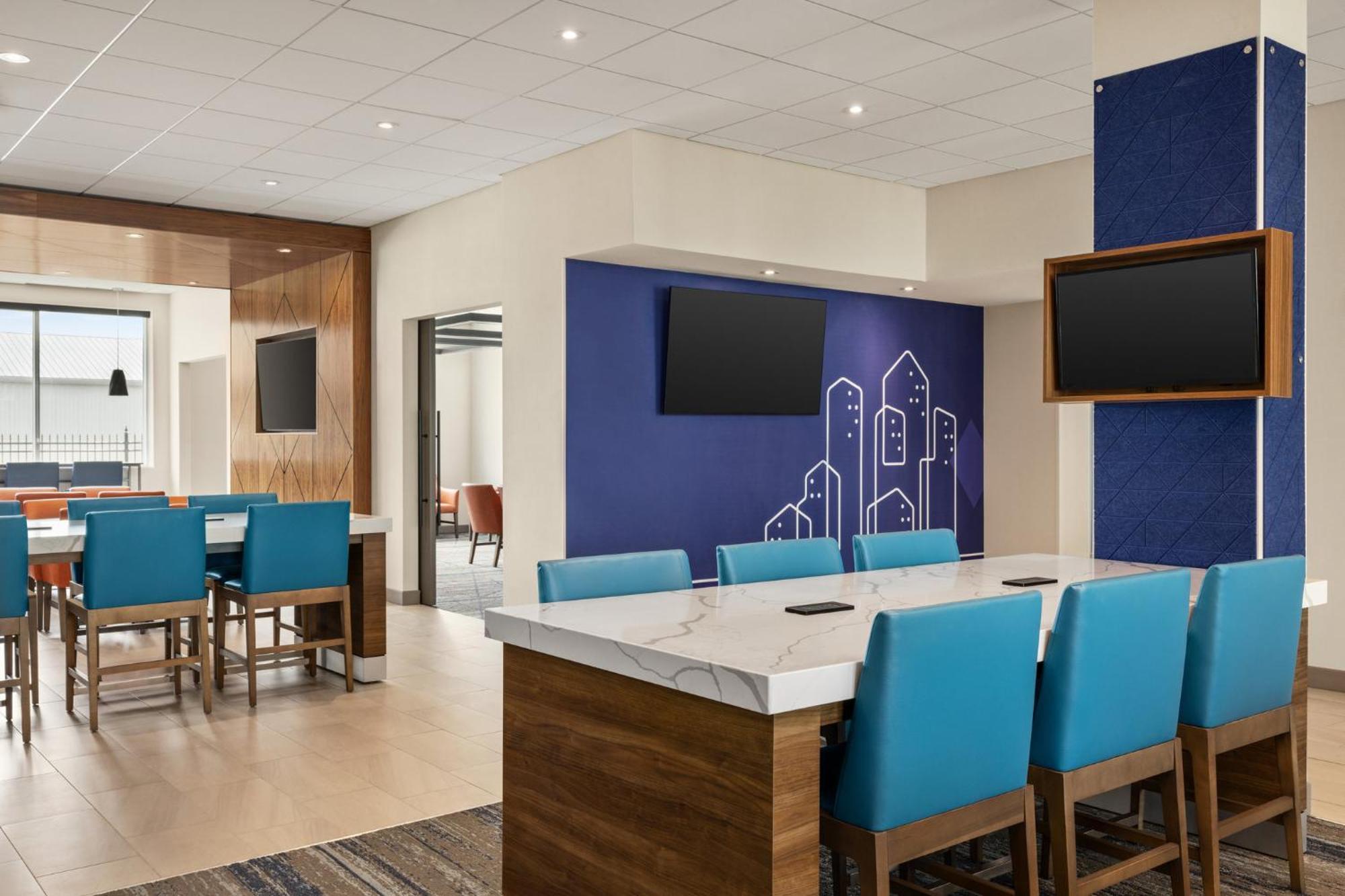 Holiday Inn Express - Strathroy By Ihg Exterior foto