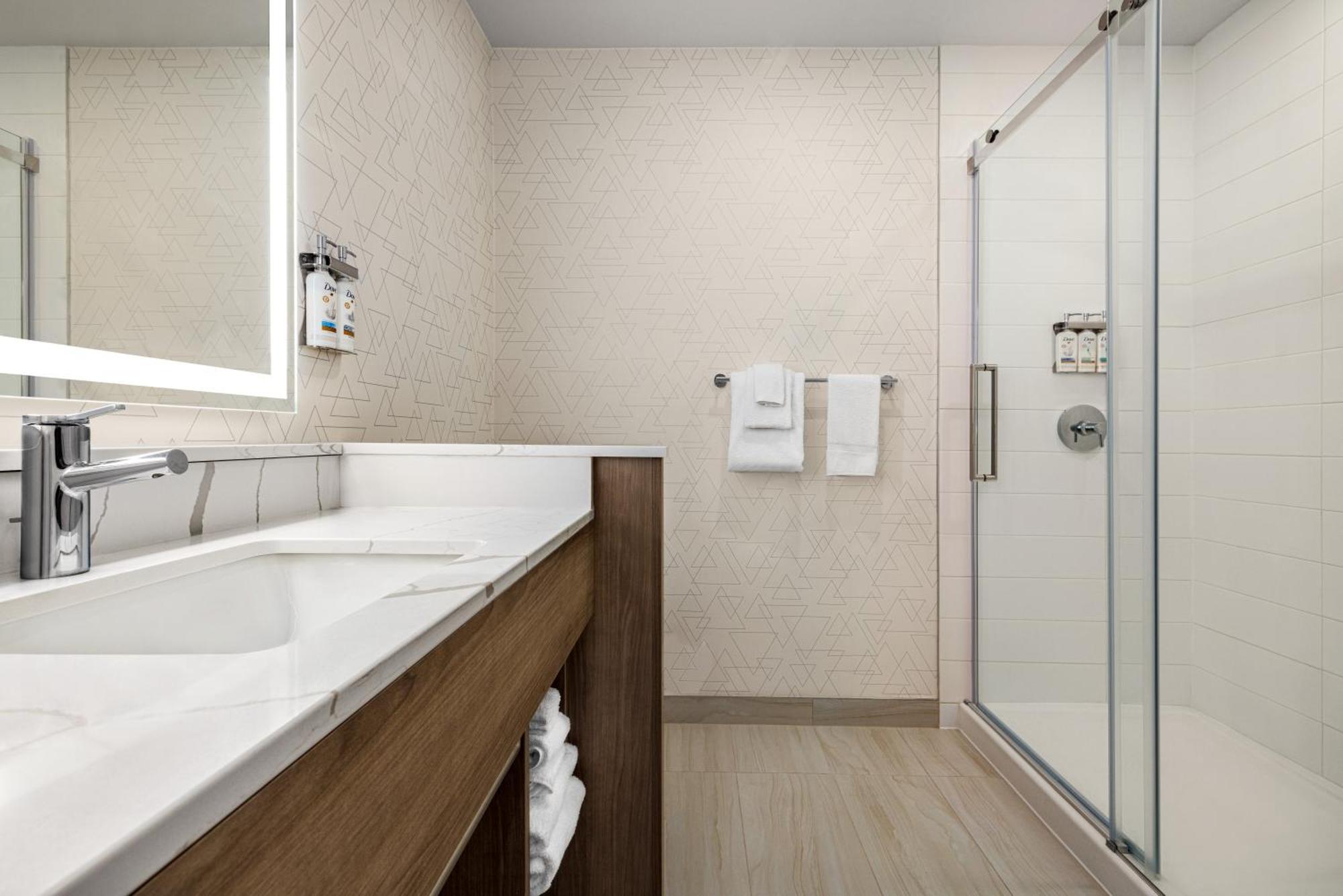 Holiday Inn Express - Strathroy By Ihg Exterior foto