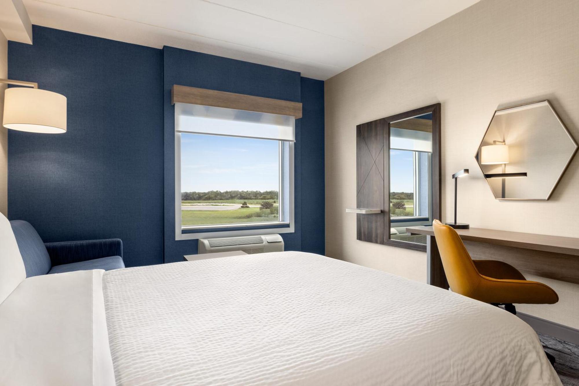 Holiday Inn Express - Strathroy By Ihg Exterior foto